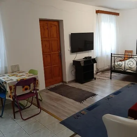 Apartament Levendula *